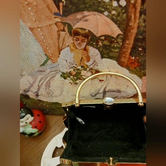 🐊Vicenza Clutch Embossed 👝 👛 Rhinestone Metallic,Elegant Purse.🎁 💝 - Picture 11 of 13